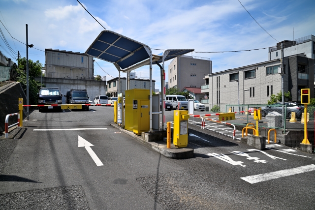 岡山　駐車場　解体撤去